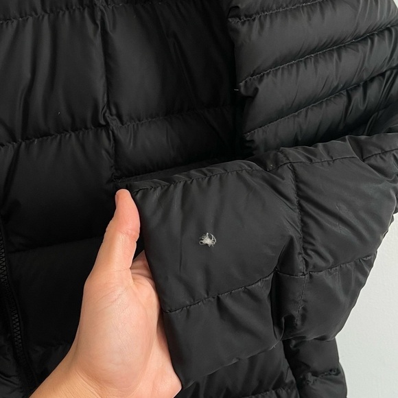 The North Face Black Metropolis II Hooded Down Parka - Picture 8 of 8